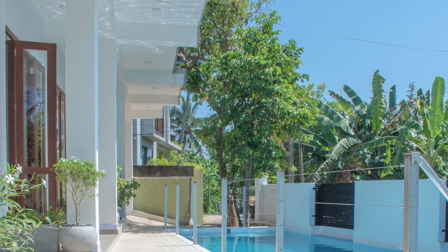 達拉韋拉卡利扎酒店