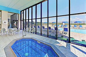 A heated pool - Epic Gulf View, Luxe Perks: Suntide III - Unit 707 (South Padre Island)