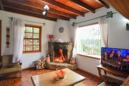 Charming Family House | near the center and with a view of Pedra Partida | Monte Verde