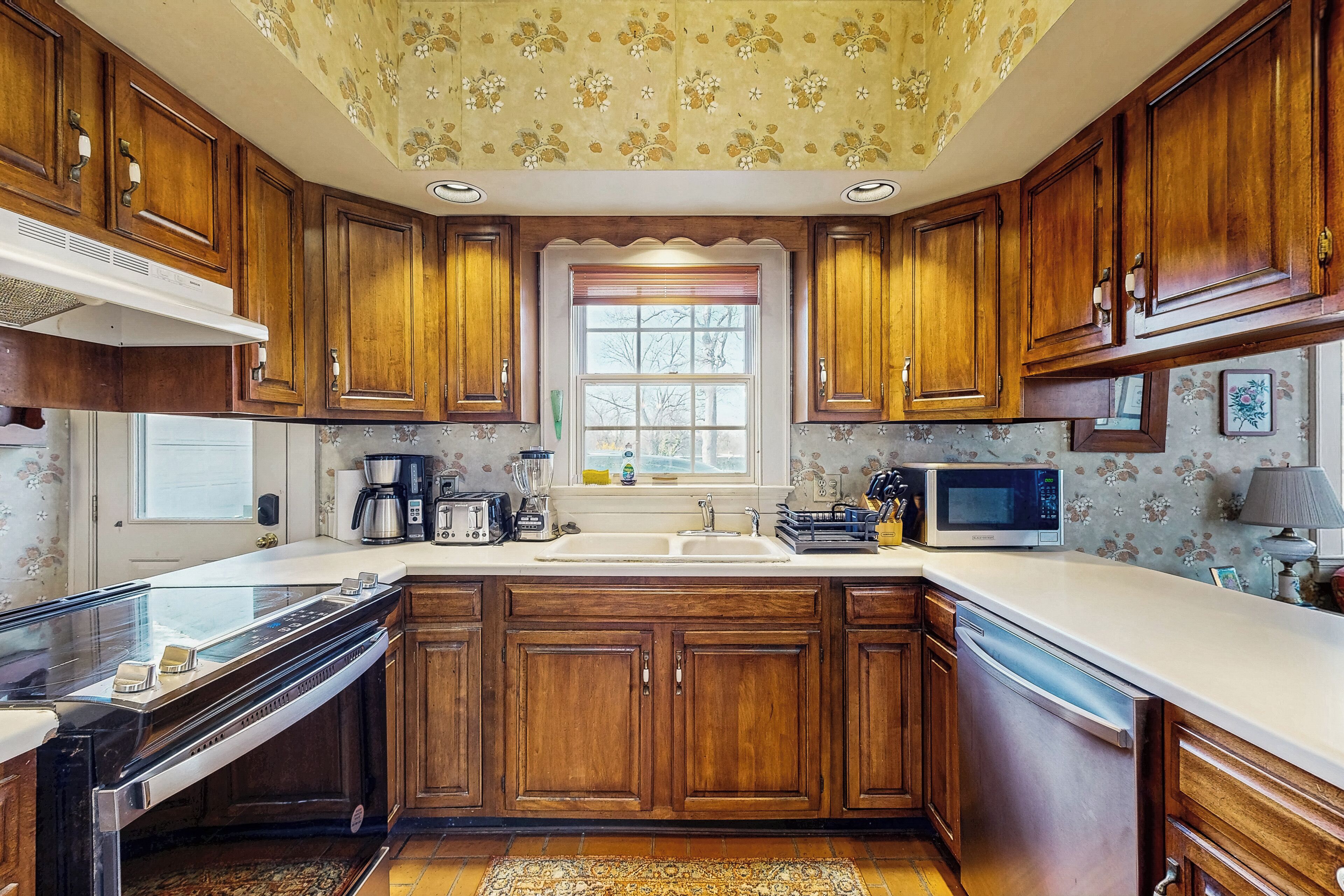 冰箱、微波炉、炉灶、洗碗机