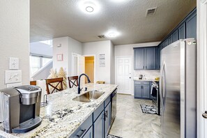 Fridge, microwave, stovetop, dishwasher - 3 Mi to Downtown Conroe: Updated Townhome w/ Yard (Conroe)