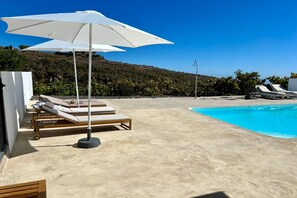 Pool - The Old Tobacco Shop Poleo House with private pool (Callao Salvaje)