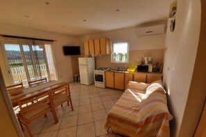 Fridge, microwave, oven, stovetop - Two Bedroom Apartment With Terrace (A3) (Kampor)
