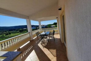 Outdoor dining - Two Bedroom Apartment With Terrace (A3) (Kampor)