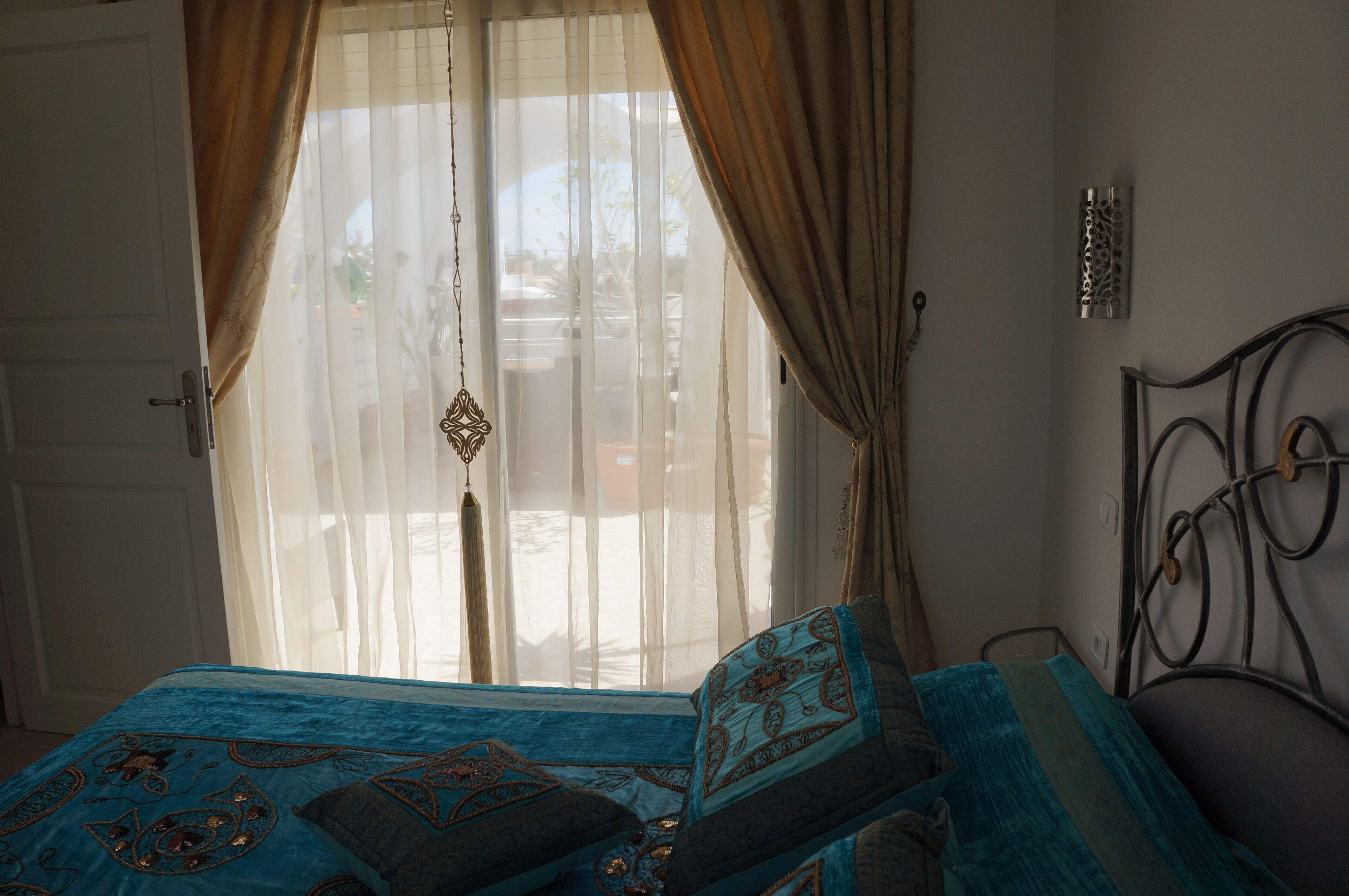 5 chambres, bureau, fer et planche à repasser, Wi-Fi gratuit