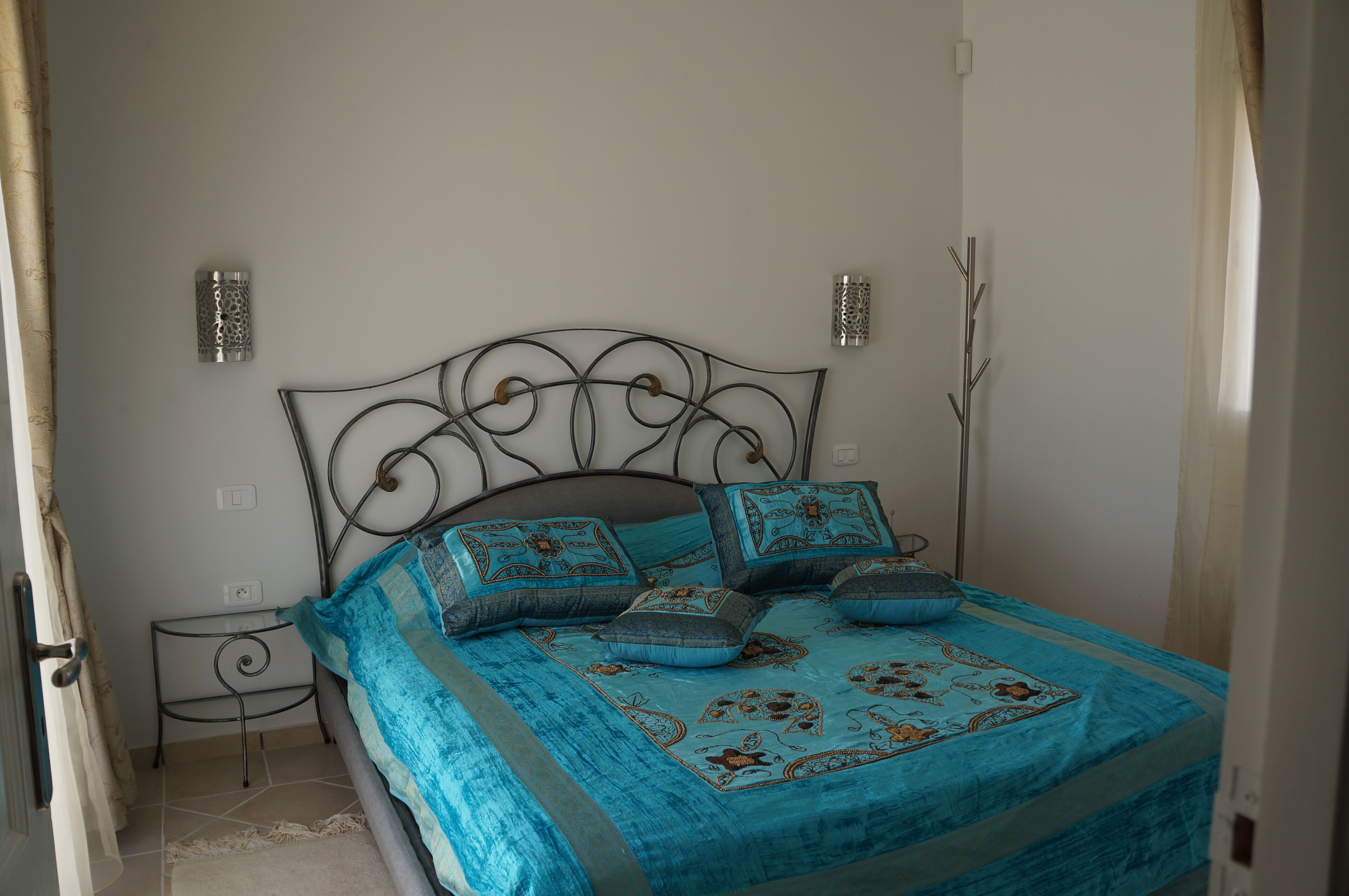 Strykejern/-brett, wi-fi og sengetøy