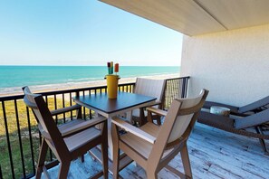 Outdoor dining - Updated 3BR w/ Gulf Views: Suntide III - Unit 801 (South Padre Island)