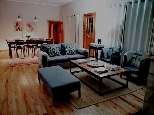 Self-catering farmhouse on working farm, a peaceful retreat outside of Underberg