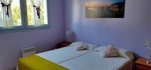 3 bedrooms, iron/ironing board, bed sheets - Relax, silence and sun in the Basque Country (Hendaya)