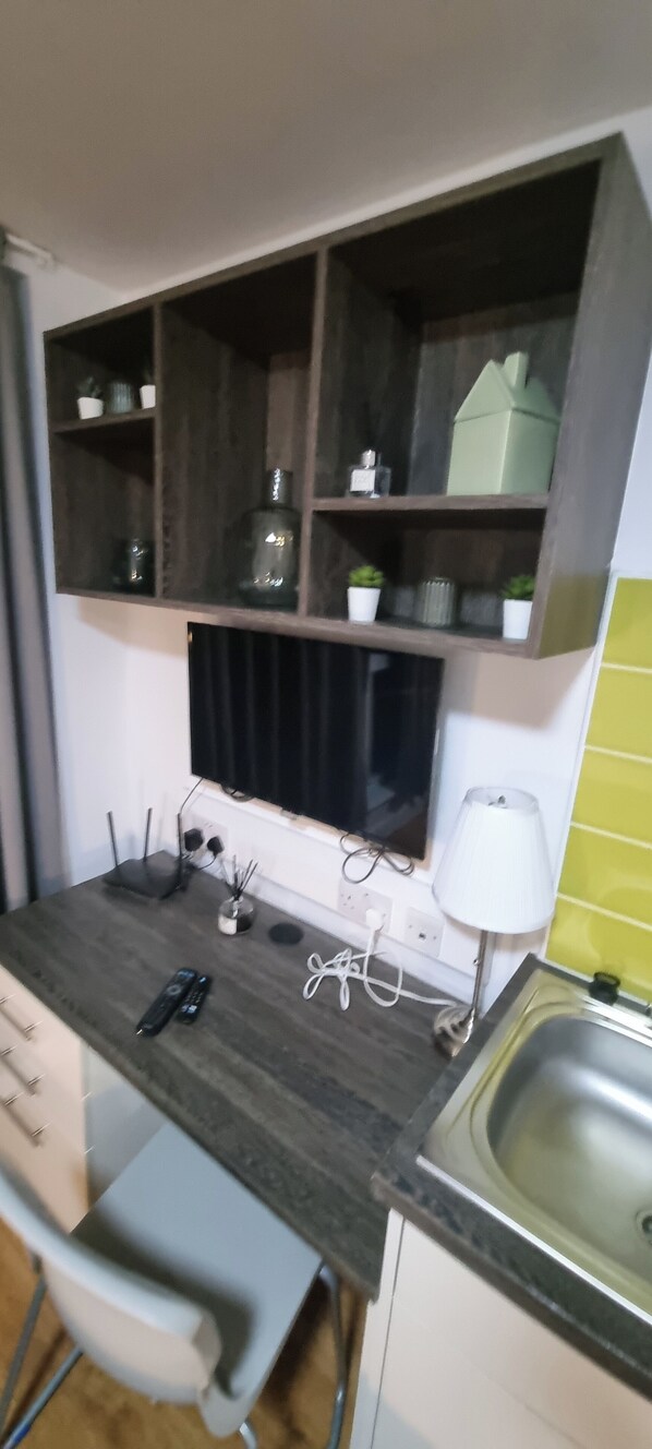 Interior - Central Liverpool 1-bed Apartment (Liverpool)