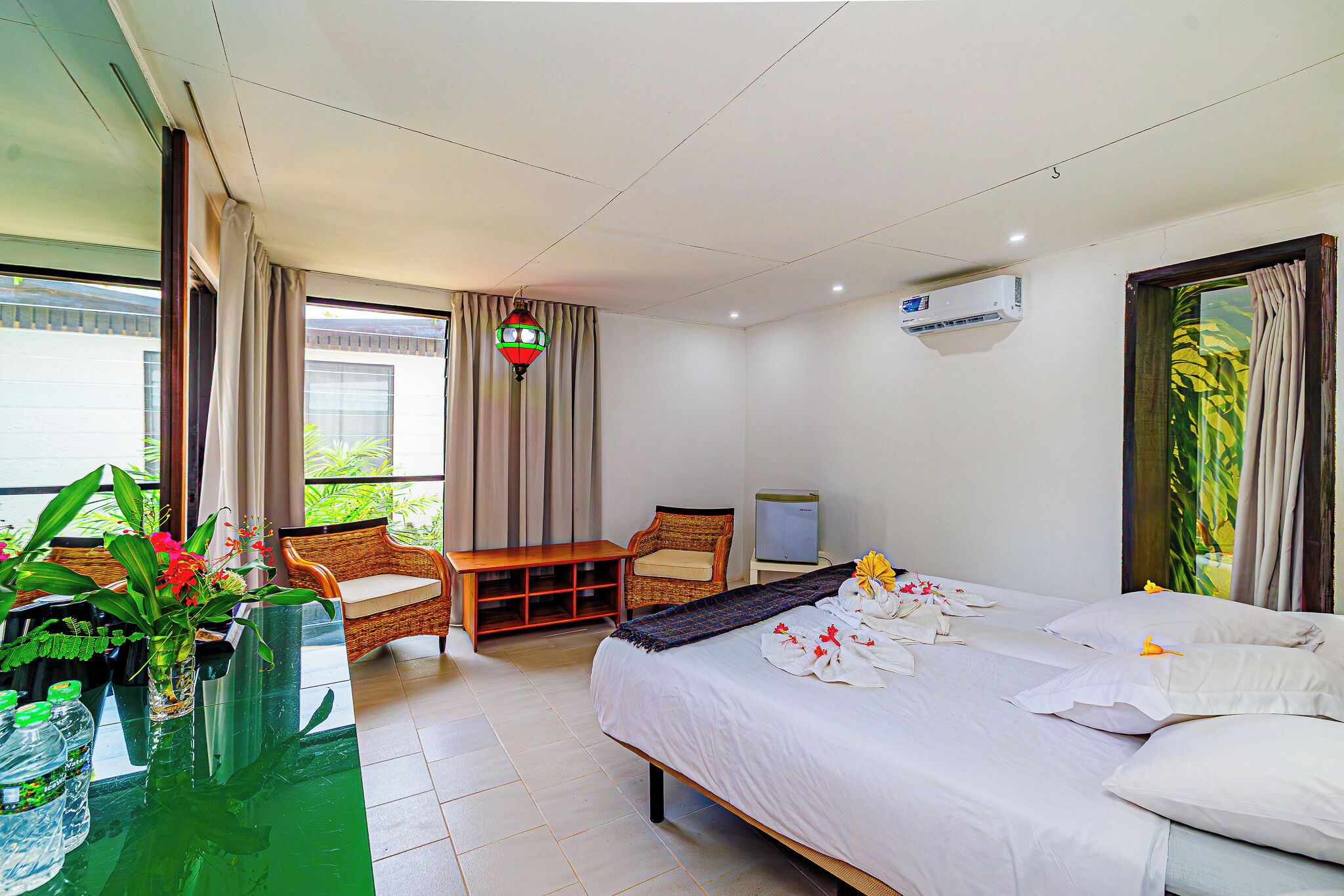 Deluxe kamer, 1 twee- of 2 eenpersoonsbedden, uitzicht op tuin | Een kluis op de kamer, gratis wifi