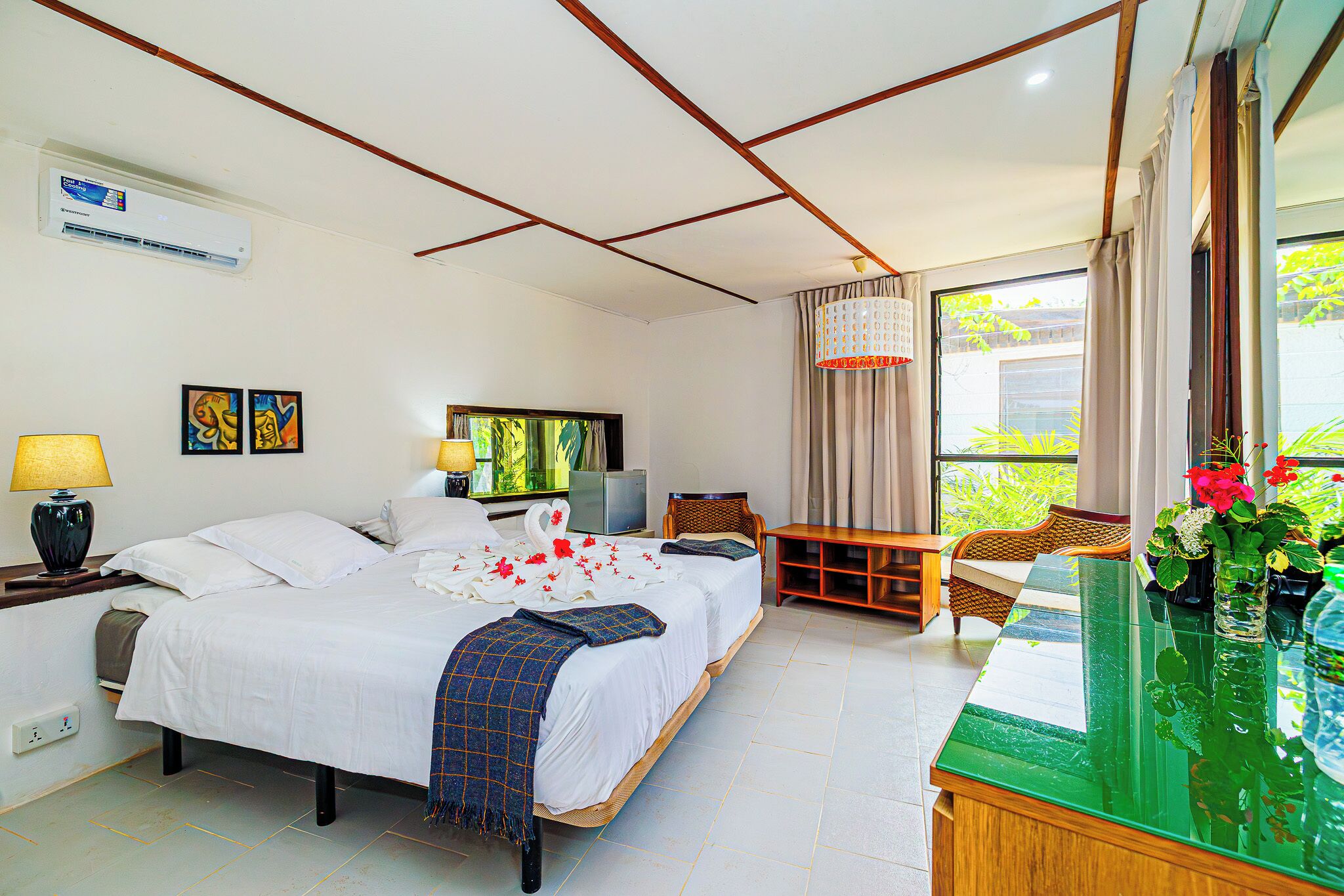 Deluxe Double or Twin Room, Garden View | In-room safe, free WiFi