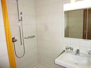 Bathroom - Blumenweg 2/1 by Interhome (Engelberg)