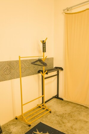 House, 1 Bedroom, Accessible, Smoking | Interior - Full Moon Confidence Cave Rest After the Rave (Ko Pha-ngan)