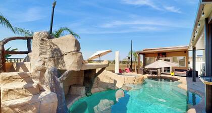 Outdoor Oasis w/ Pool & Hot Tub: Perris Getaway
