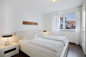 WiFi, bed sheets - Apartment 4-04 in Bad Bellingen with Wi-Fi and Outdoor Area (Bad Bellingen)