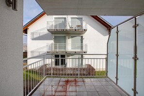 Property grounds - Apartment 4-04 in Bad Bellingen with Wi-Fi and Outdoor Area (Bad Bellingen)