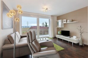 Living area - Apartment '3-07 Südbaden Suite' with Wi-Fi and Outdoor Area (Bad Bellingen)