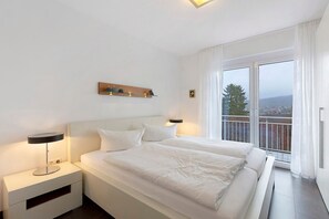 Room - Apartment '2-12 Weinterrassen' with Wi-Fi and Outdoor Area (Bad Bellingen)