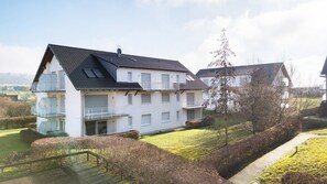 Exterior - Apartment '2-12 Weinterrassen' with Wi-Fi and Outdoor Area (Bad Bellingen)