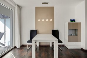 Dining - Apartment 2-08 Baden Bike Base with Wi-Fi and Outdoor Area (Bad Bellingen)