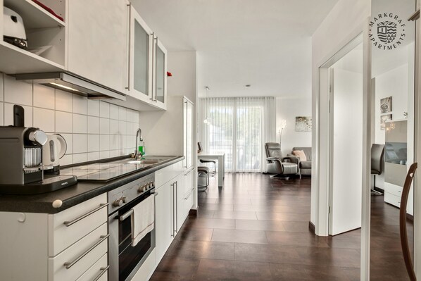 Private kitchen - Apartment 2-07 Drei Grenzen Vineyard View with Wi-Fi and Vineyard Views (Bad Bellingen)