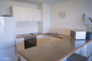 Private kitchen - Sails Resort on Golden Beach - Unit 26 (Sunshine Coast)