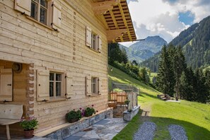 House | 3 bedrooms - Luxury Detached Panoramic Mountain Home (Tschagguns)