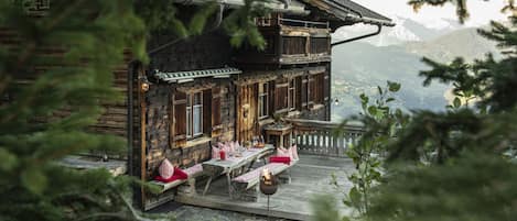 House | 7 bedrooms