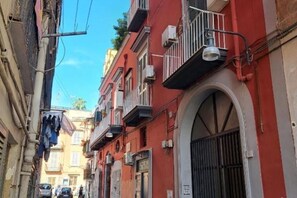 Exterior - Naples Museum Metro b&b and vacation home 30mt from Metro and Museum Archeolog. (Napoli)