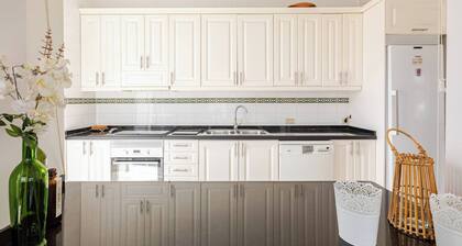 Room-escape To Your Private Pool, Sea Vi