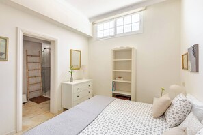 Habitación, 1 habitación, accesible para personas con discapacidad, balcón | 1 dormitorio