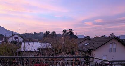 Appartement 6 personnes 60m2
1er-étage d'une maison proche lac