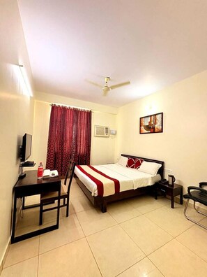 Deluxe Double Room | Free WiFi