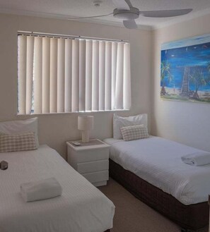 Room - Sails Resort on Golden Beach - Unit 29 (Sunshine Coast)