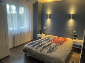 Accès Internet, draps fournis