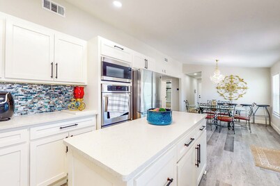 Lake Tawakoni Thrills - Cozy Home!