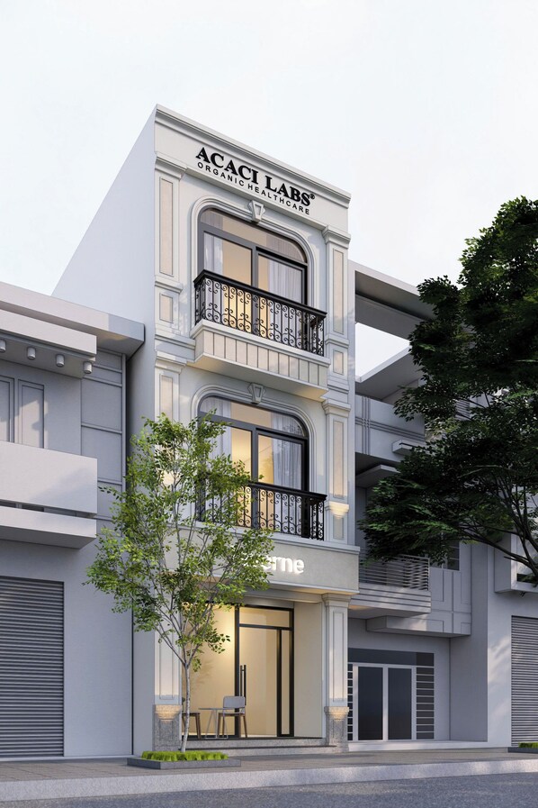 مدخل المنشأة