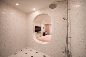 In-room safe, individually decorated, individually furnished, desk - Laverne Boutique - D1 City Center (District Tan Dinh)