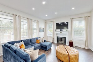 TV - Historic Charm & Great Location! (Augusta)