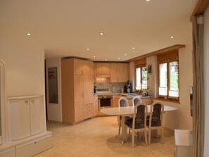 Dining - Dominic B2 by Interhome (Saas-Fee)