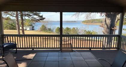 Sunset Point at Greers Ferry Lake!