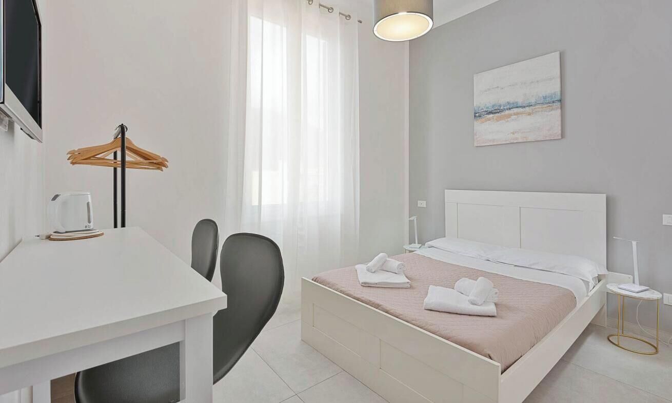 Italian House Cinque Terre Is The Perfect Choice For A Stay Full Of Quality And Of Beauty.every Room, Tastefully Furnished, Is Equipped With All The Comforts To Ensure You Relax And Wellness.but The True Jewel Is The Panoramic Terrace, Shared With The Ot - La Spezia