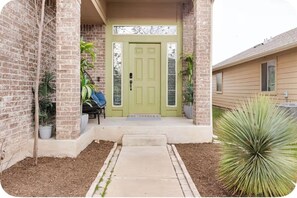 Terrace/patio - Modern 4BR Retreat• Mins to downtown Austin & The Domain• SXSW• ACL (Manor)