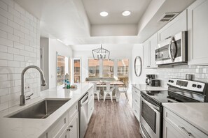 Private kitchen - 124 Capt John Fripp Villa - New to VRBO! Resort Access Included! (Fripp Island)