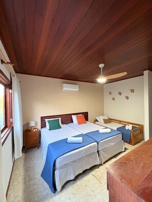 3 makuuhuonetta, silitysrauta/-lauta, internet, vuodevaatteet