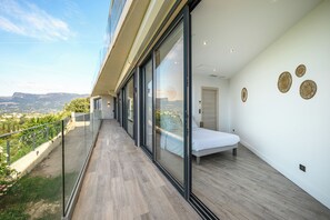 アイロン / アイロン台、WiFi、ベッドシーツ