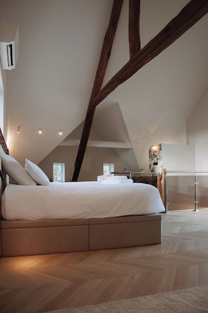 Strykejern/-brett, wi-fi (inkludert) og sengetøy