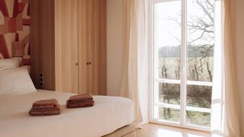 7 chambres, fer et planche à repasser, Wi-Fi gratuit, draps fournis