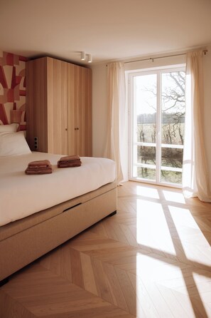 7 dormitorios, tabla de planchar con plancha, wifi gratis y ropa de cama